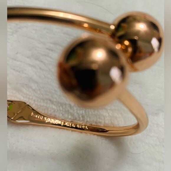 NEW KATE SPADE GOLDEN GIRL HINGED BRACELET - Picture 5 of 5